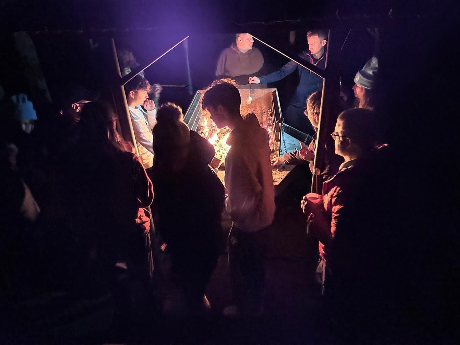 Evening session in the chalet, stage lighting